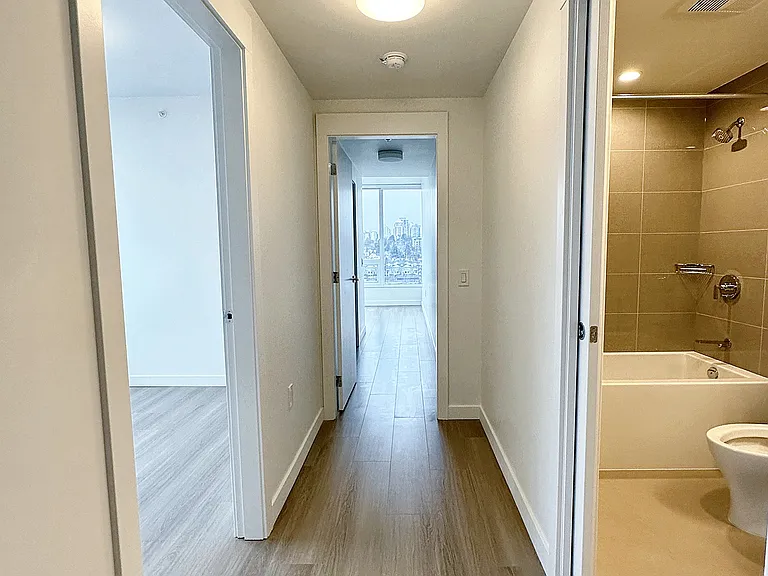 618 Carnarvon St #2301 — Photo 11