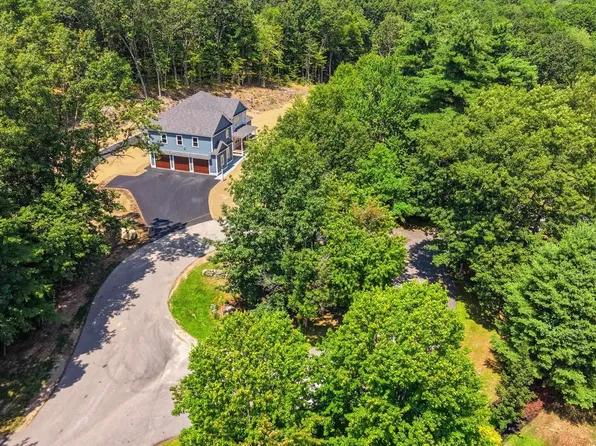 6 Eastview Drive, Derry, NH 03038