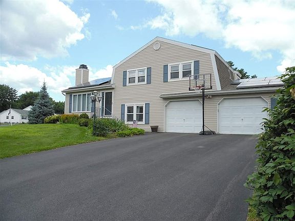2nd image of 29 Brickley Dr