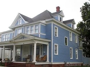 907 N Poindexter St, Elizabeth City, NC 27909