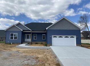 509 Foxridge Way, Franklin, KY 42134