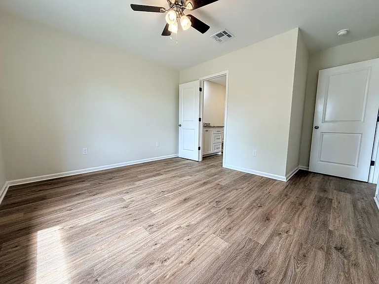 3715 Common St — Photo 18