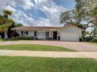 1098 SW 4th St, Boca Raton, FL 33486