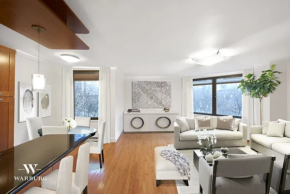 Sold by Warburg | media 1