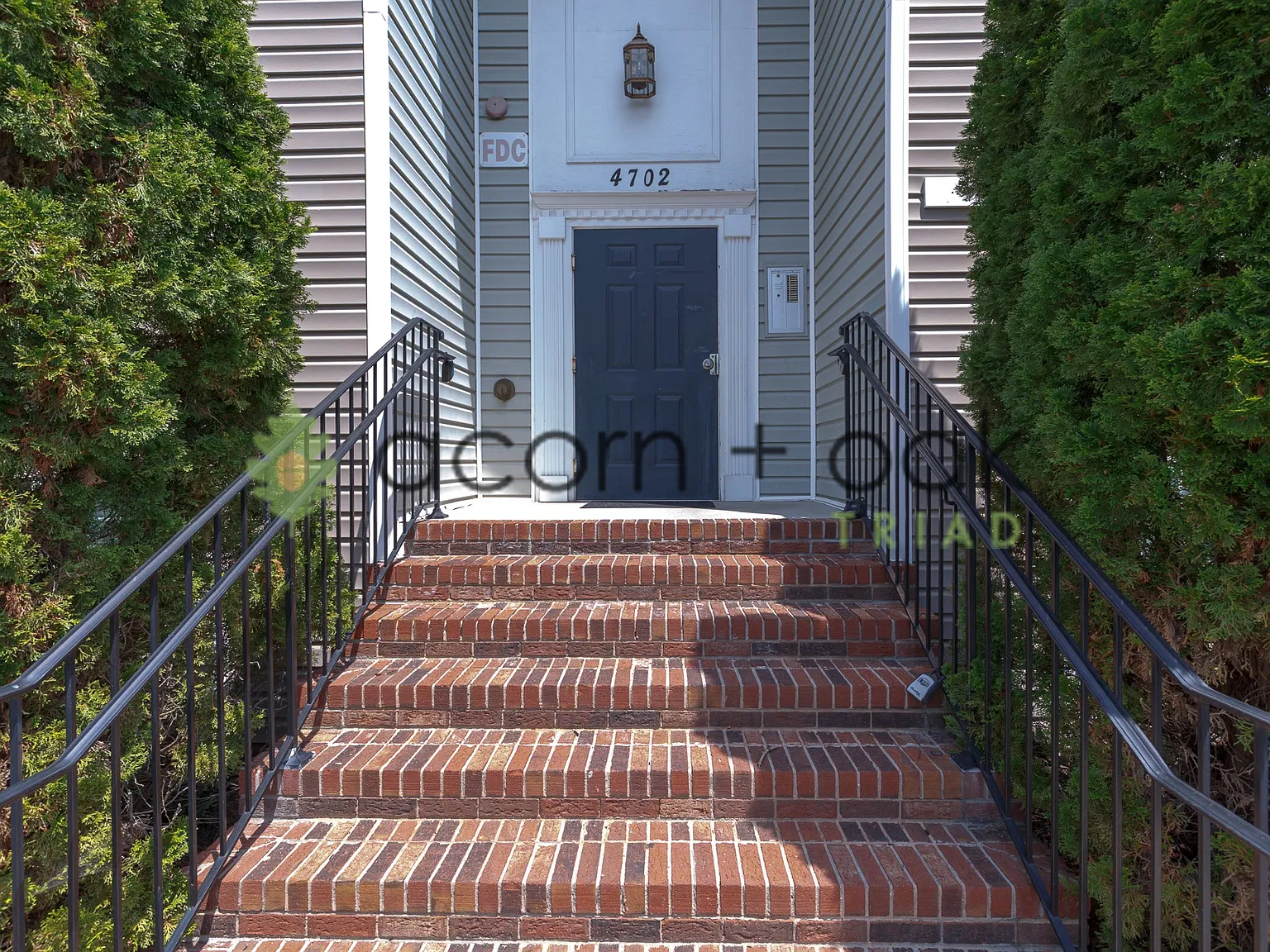 2 bed, 1155 sqft, $1,395 — Photo 2