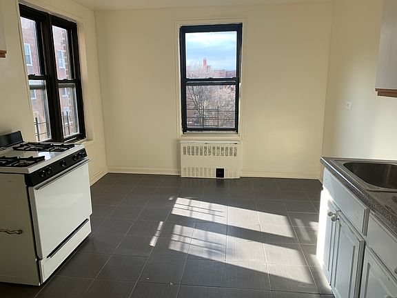 4th image of 144-45 35th Ave #5R