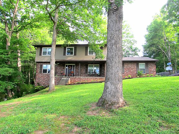 5th image of 1925 Northwood Dr