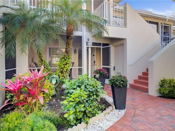 2420 Hidden Lake DR #5, NAPLES, FL 34112