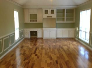 4732 Oak Knoll Ln, Montgomery, TX 77316