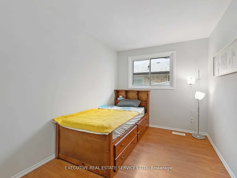58 Burns Dr — Photo 7