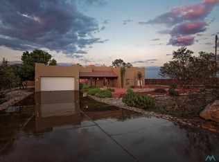 8 Calabaza Draw Ln, Carlsbad, NM 88220