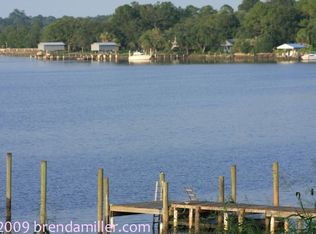9770 W Water St, Jacksonville, FL 32208