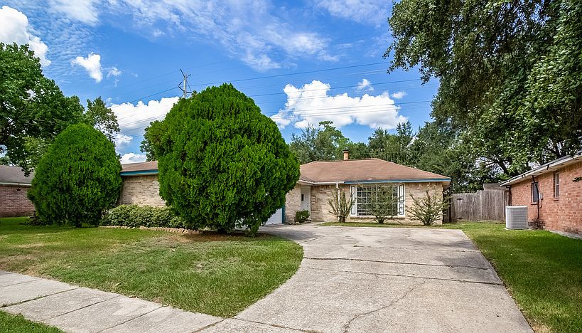 1st image of 8327 Swan Meadow Ln
