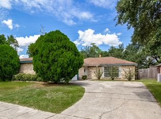 8327 Swan Meadow Ln, Humble, TX 77338