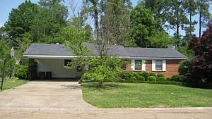 4th image of 311 Emerson Dr