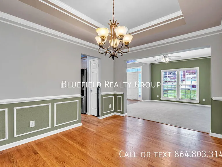 306 Fieldgate Ct — Photo 8