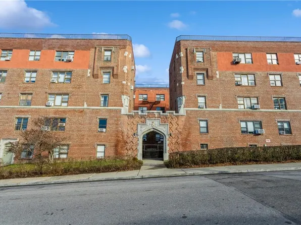 37 Summit Avenue #2G, Port Chester, NY 10573