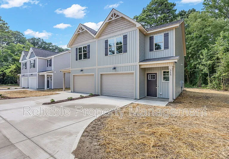515 B H Parrish Rd — Photo 2