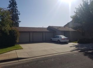 207 Pollasky Ave, Clovis, CA 93612