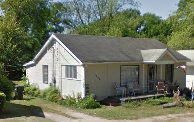 1058 Triple Hill Dr photo 1