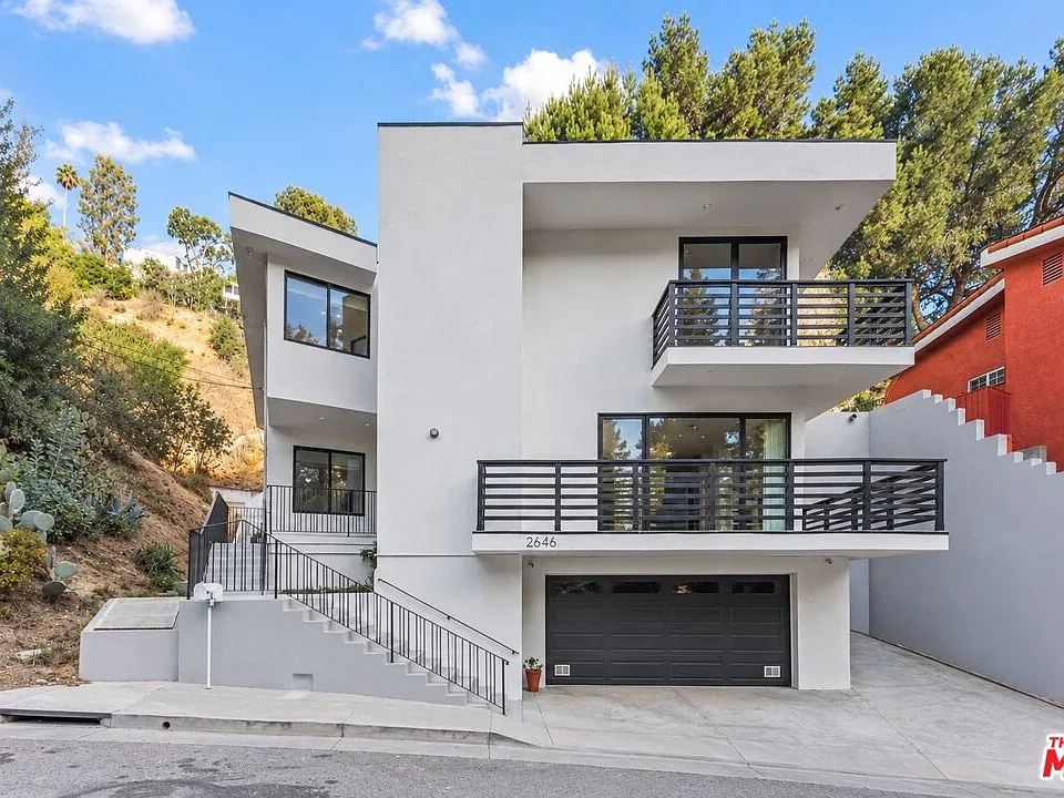 2646 Rinconia Dr