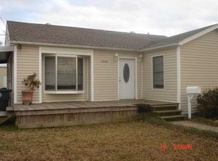 6560 Verde St, Groves, TX 77619