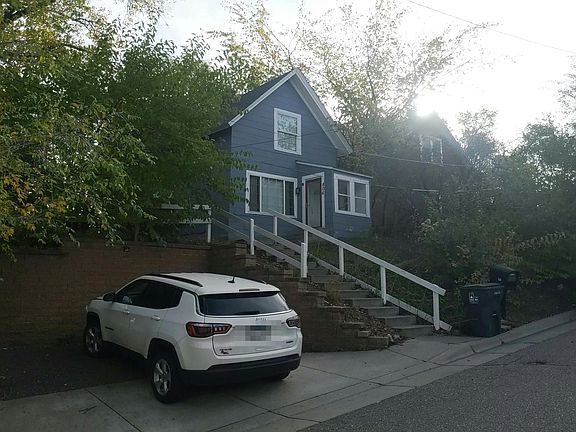 2nd image of 806 Agate St