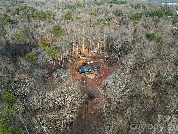 2nd image of 500 White Jenkins Rd