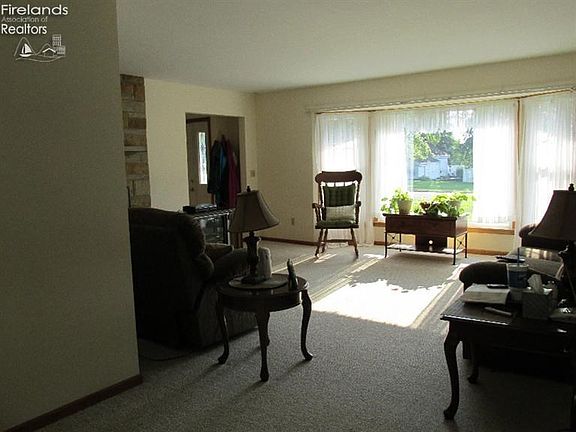 5th image of 2163 S Shamrock Ct