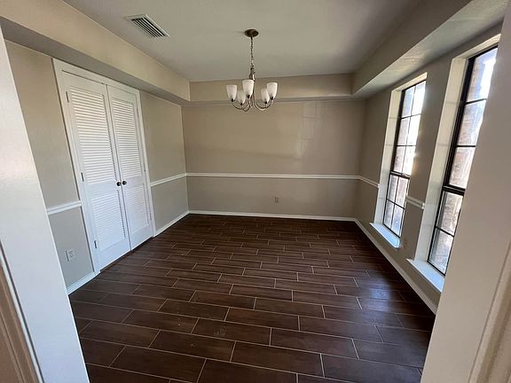 3rd image of 2032 Hawken Dr