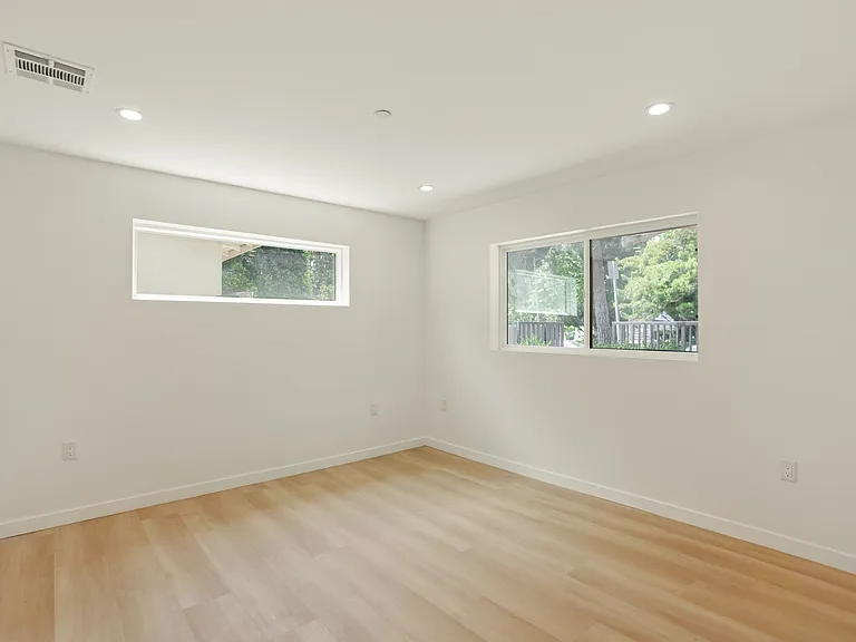 1840 Stoner Ave #1/2 — Photo 7