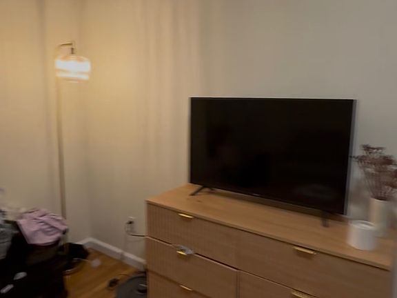 5th image of 1494 2nd Ave APT 5B