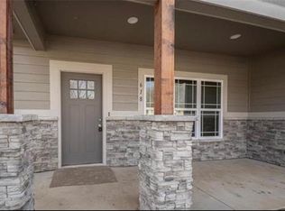 618 E Logan St, Ottawa, KS 66067
