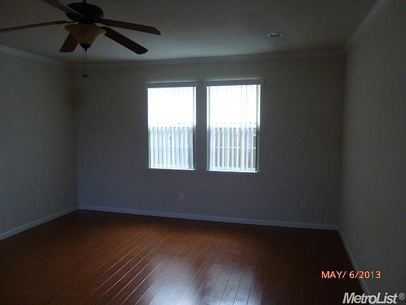 2nd image of 901 Nogales St