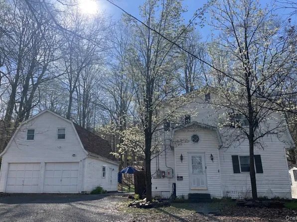 3 Emerald Trail, Monroe, NY 10950