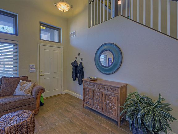 3rd image of 10429 E Hillery Dr