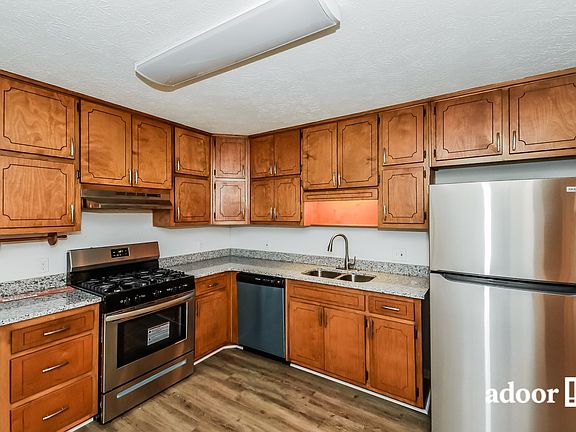 2nd image of 117 Cotton Dr