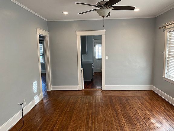 4th image of 3576 Vista Ave
