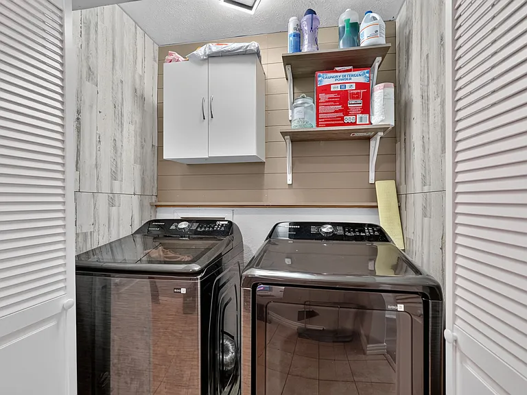 3486 Chelsea Ln — Photo 20