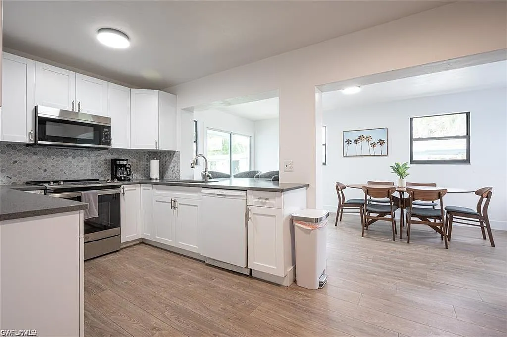 4 bed, 2.0 bath, 1436 sqft, $9,000 — Photo 3
