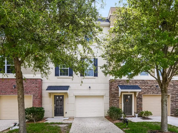 4475 Ellipse Dr, Jacksonville, FL 32246