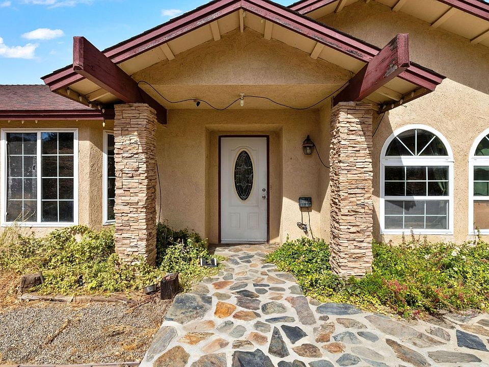 1st image of 43107 River Canyon Ct
