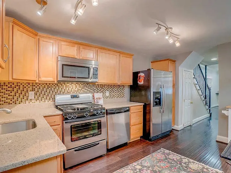 1739 E Lombard St — Photo 6