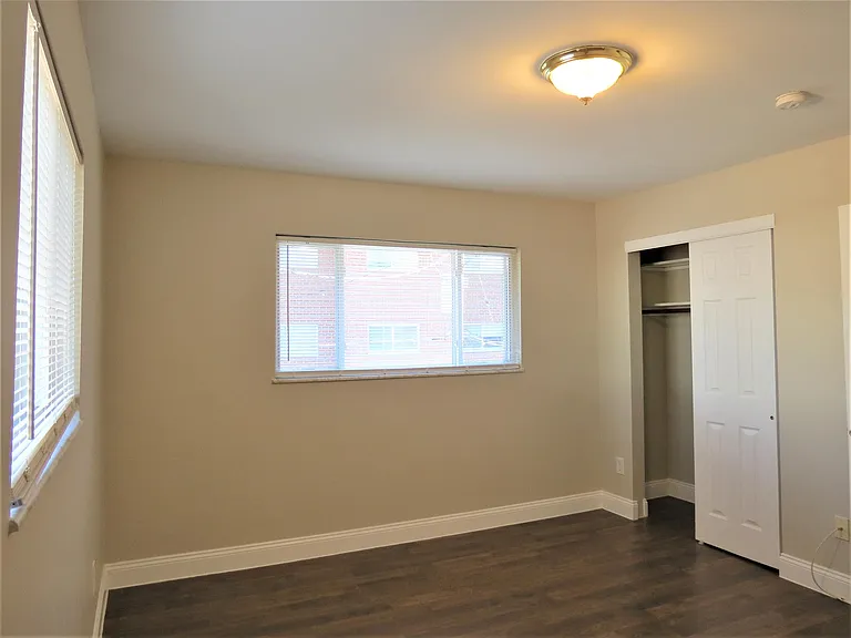 4318 Walker Ln — Photo 46