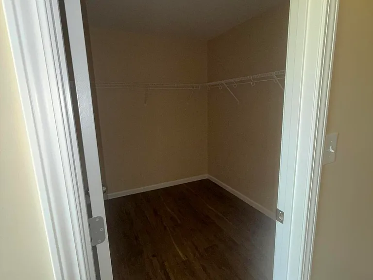 103 Valley St — Photo 16