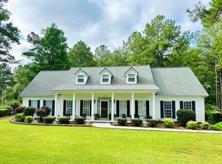 528 Drake Dr, Douglas, GA 31535