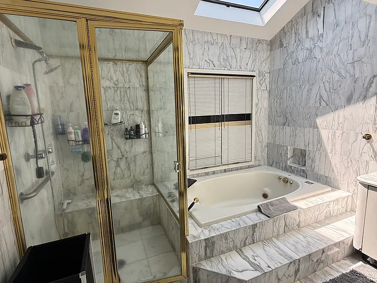 528 Halevy Dr — Photo 10