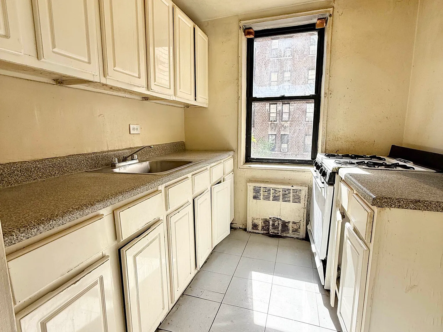 270 Clarkson Avenue — Photo 4