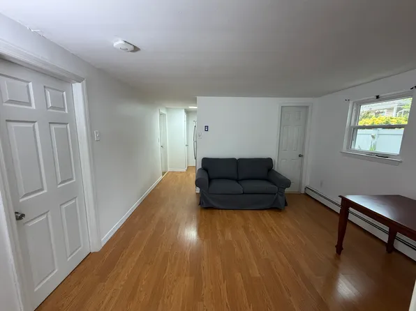 1390 America Ave #1, West Babylon, NY 11704