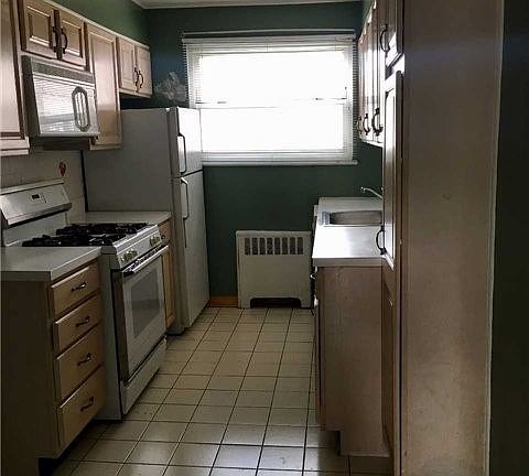 2nd image of 8119 268th St #1